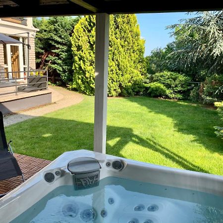 Koi Apartman Balatonalmádi Zewnętrze zdjęcie