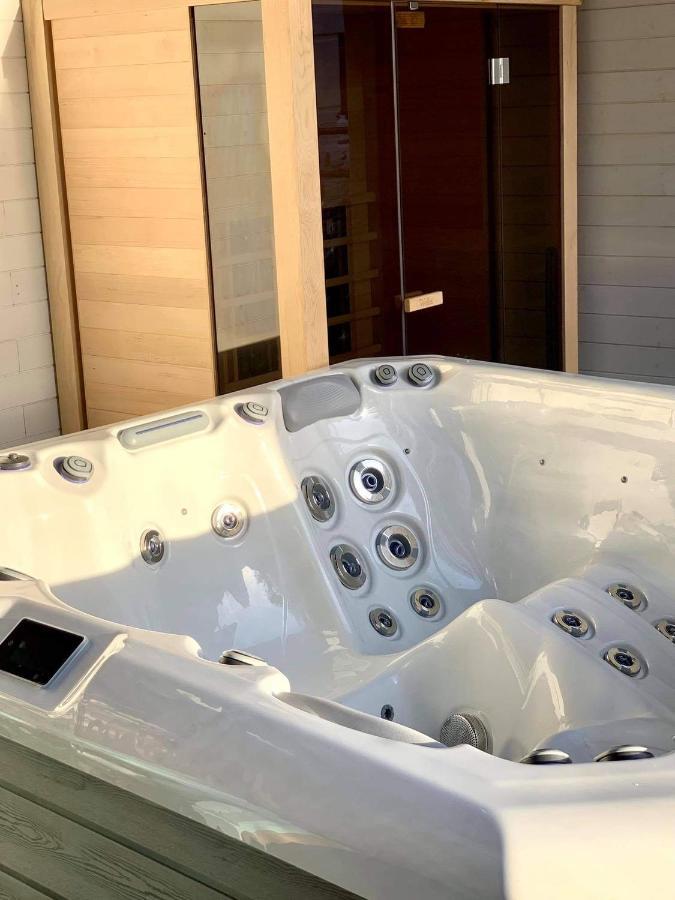 Koi Apartman Balatonalmádi Zewnętrze zdjęcie