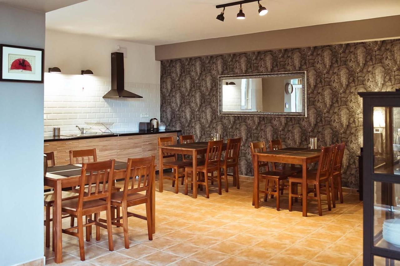 Koi Apartman Balatonalmádi Zewnętrze zdjęcie