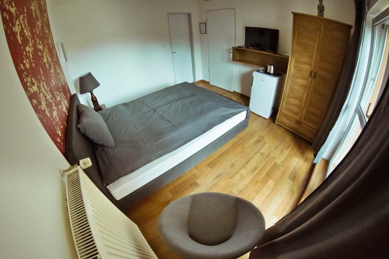 Koi Apartman Balatonalmádi Zewnętrze zdjęcie