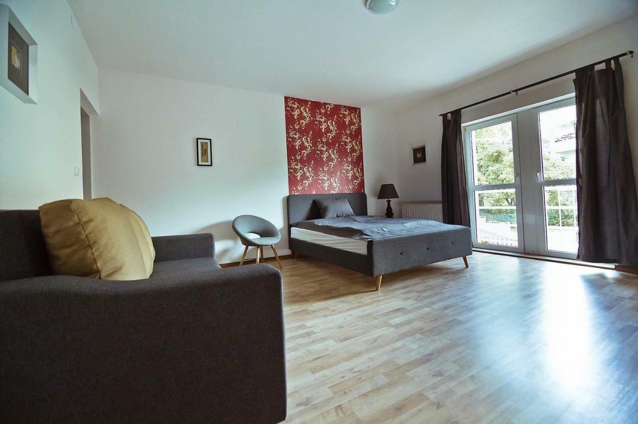 Koi Apartman Balatonalmádi Zewnętrze zdjęcie