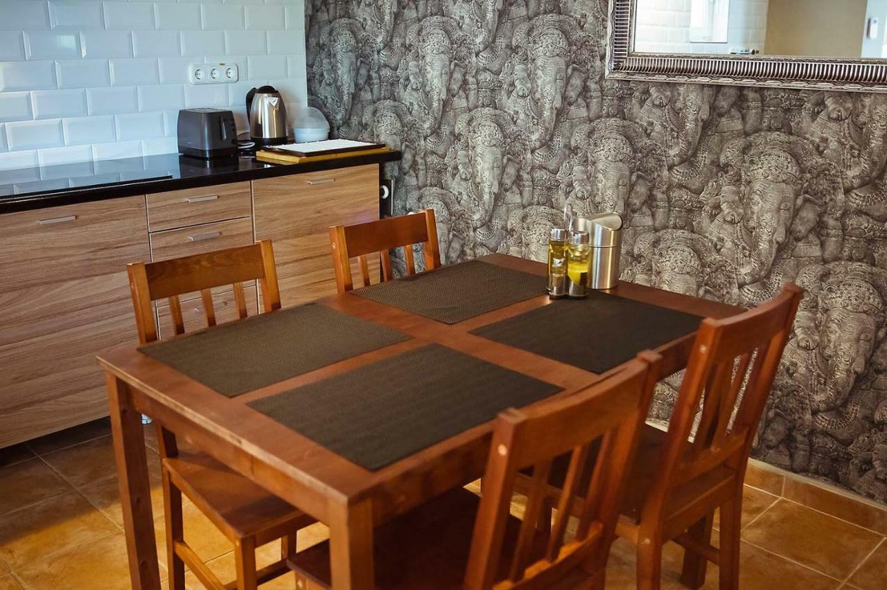 Koi Apartman Balatonalmádi Zewnętrze zdjęcie