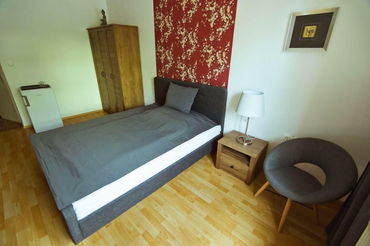 Koi Apartman Balatonalmádi Zewnętrze zdjęcie